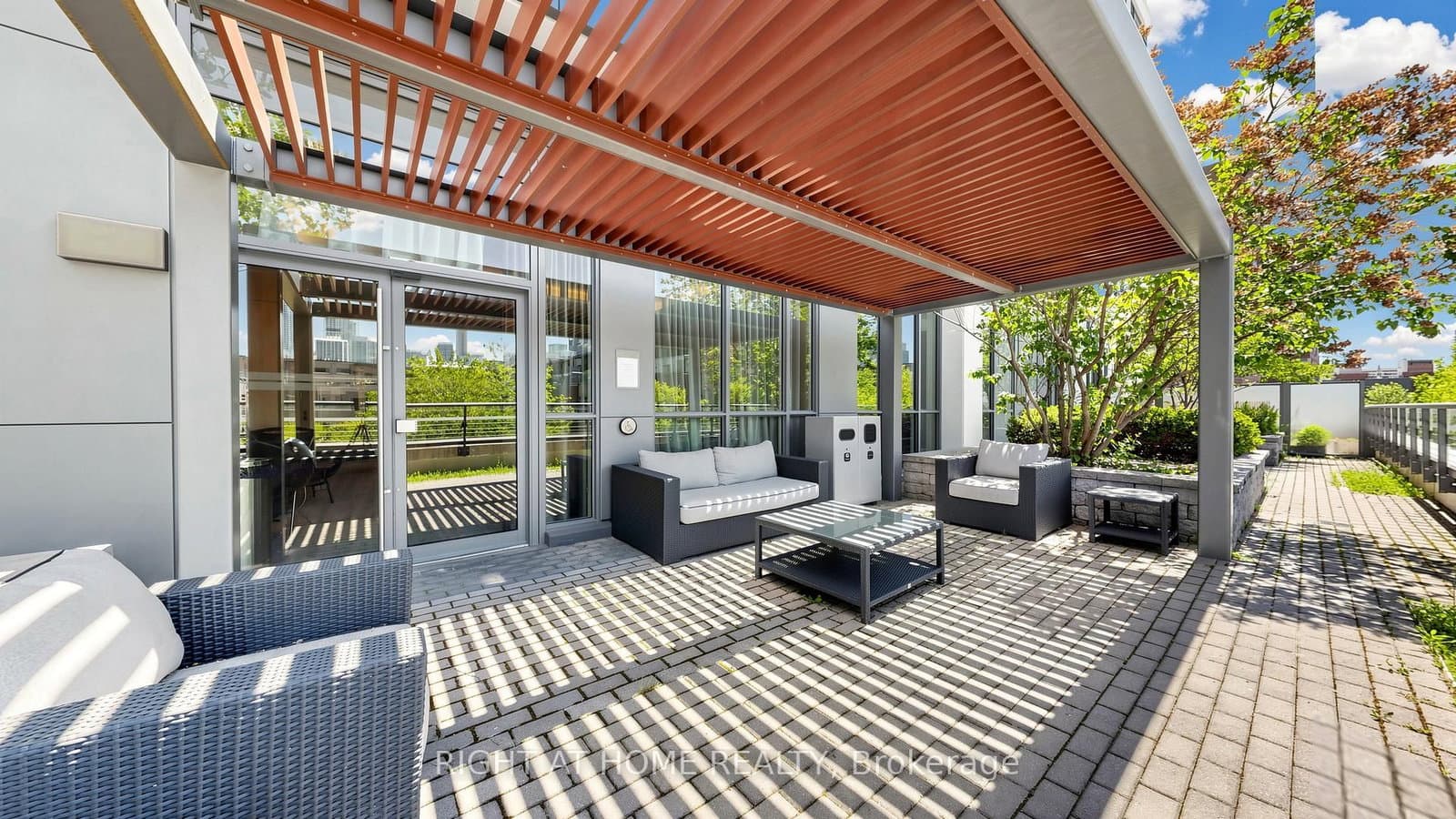 200 Sackville Street, Unit 714 thumbnail 22