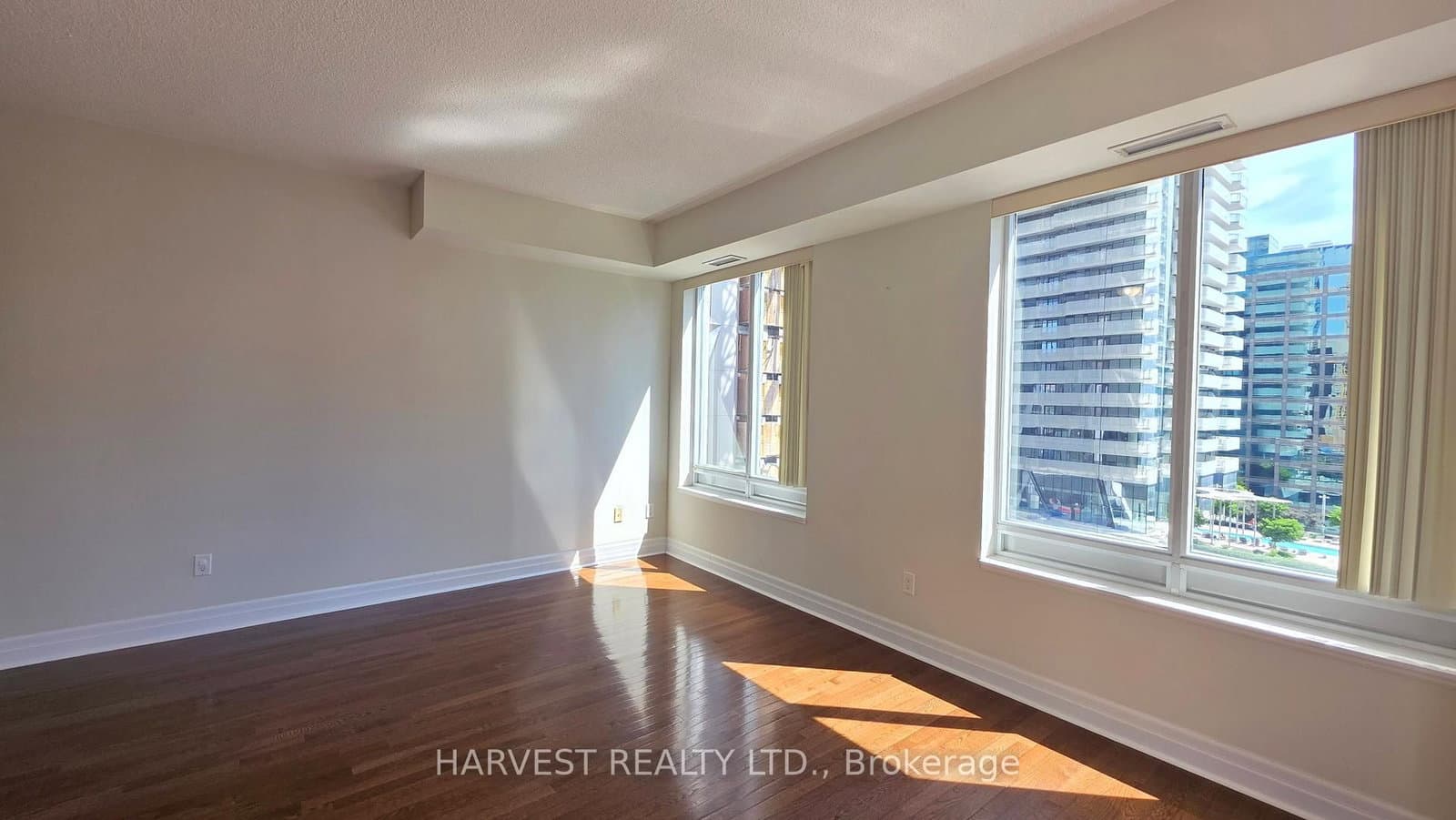 35 Balmuto Street, Unit 1506 thumbnail 8