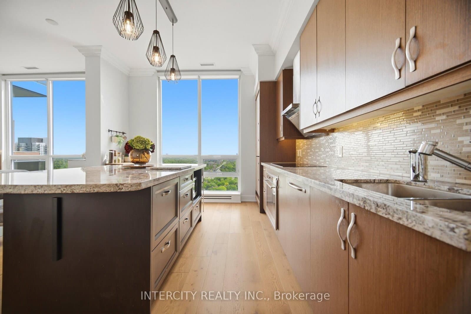 23 Sheppard Avenue E, Unit 3104 thumbnail 13