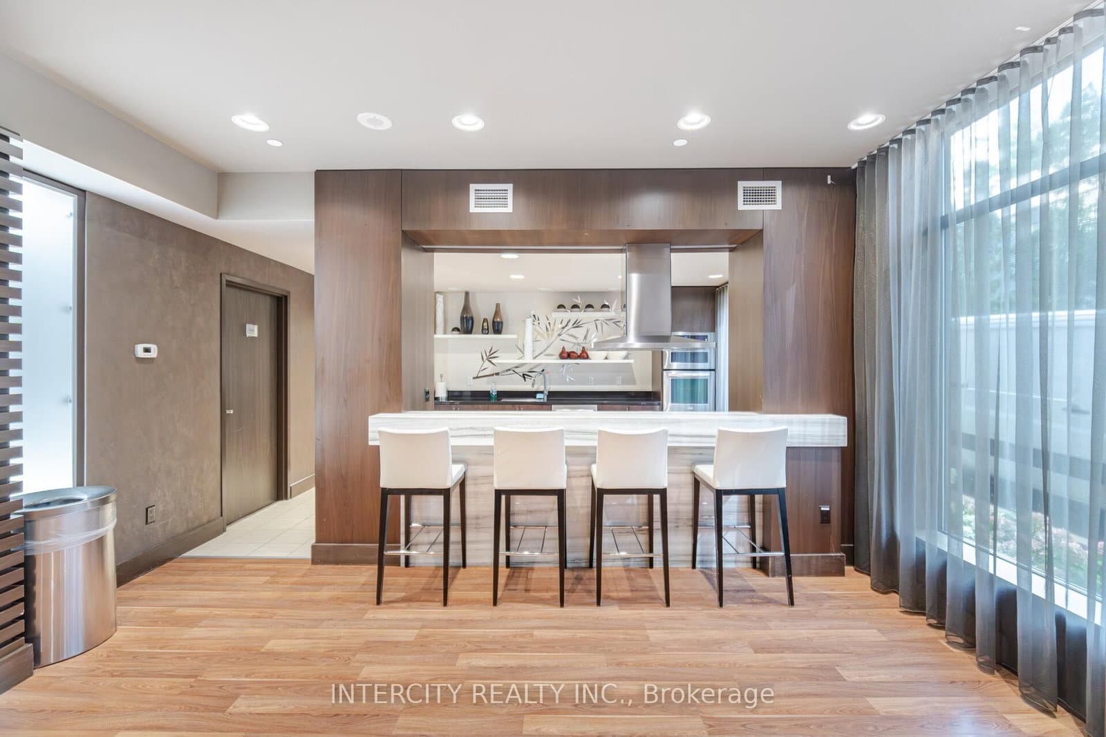 23 Sheppard Avenue E, Unit 3104 thumbnail 37