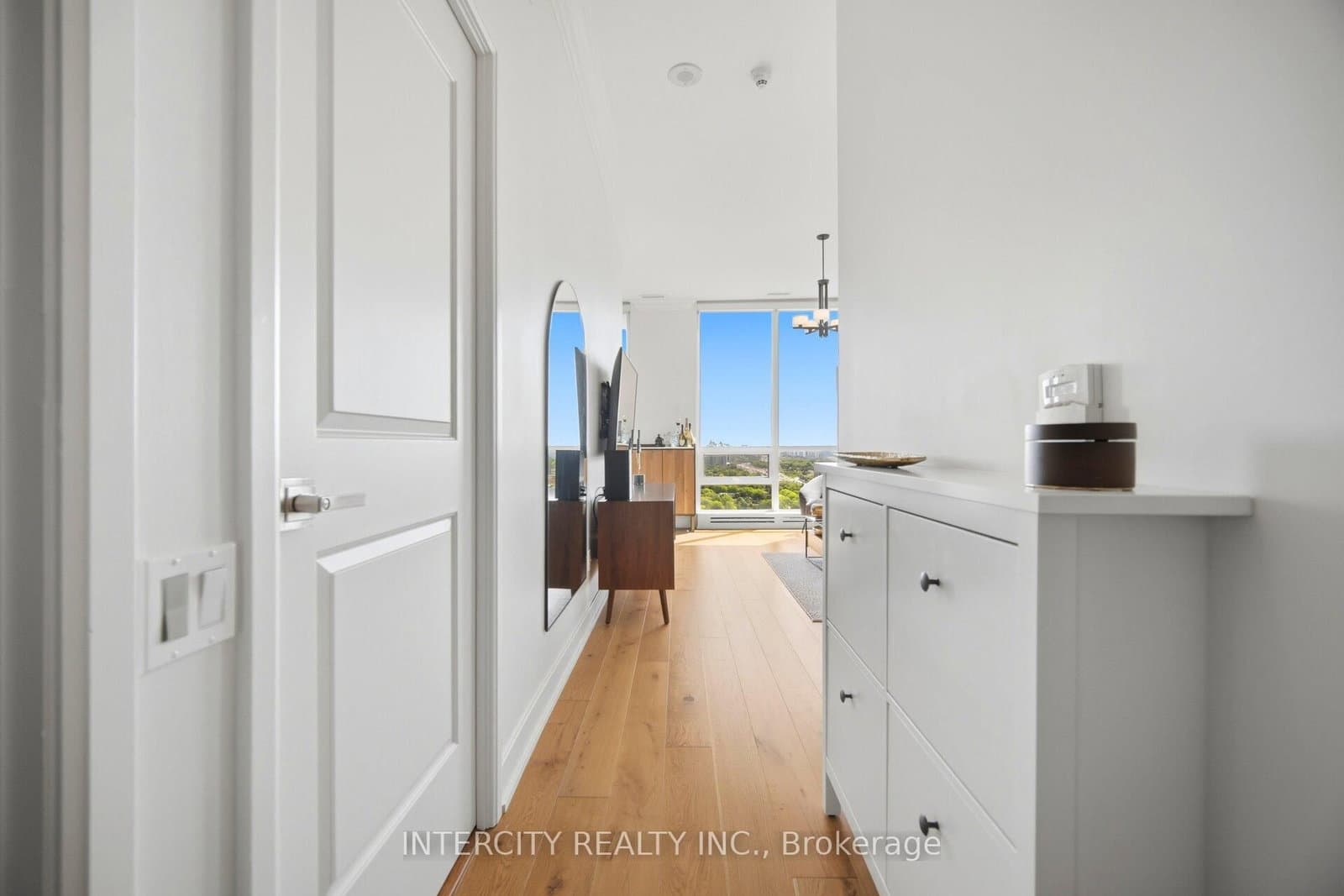 23 Sheppard Avenue E, Unit 3104 thumbnail 7