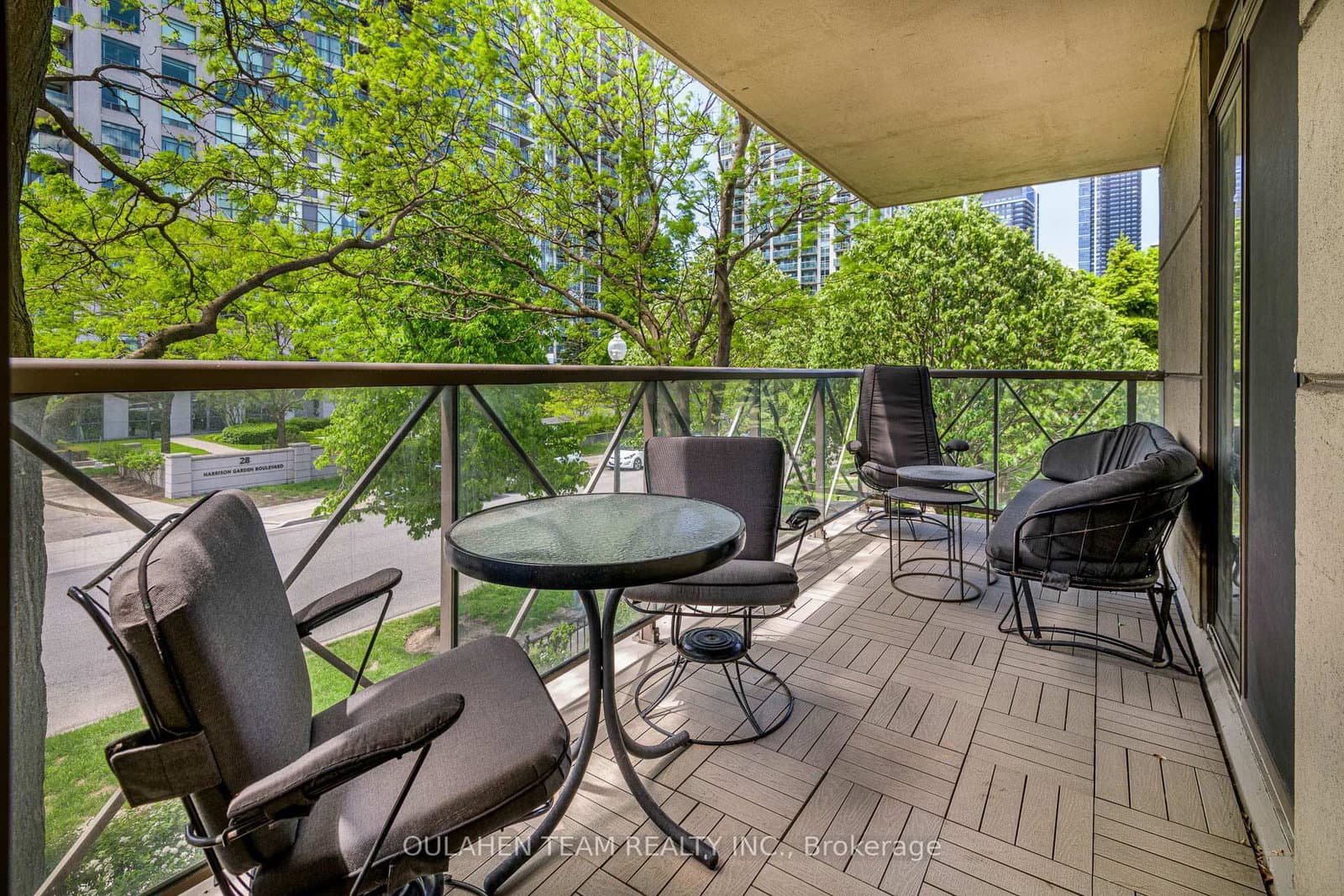 51 Harrison Garden Boulevard, Unit 202 thumbnail 12