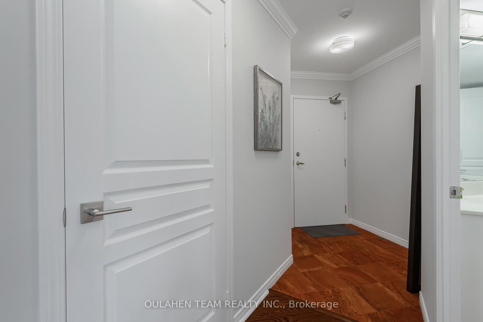 51 Harrison Garden Boulevard, Unit 202 thumbnail 22