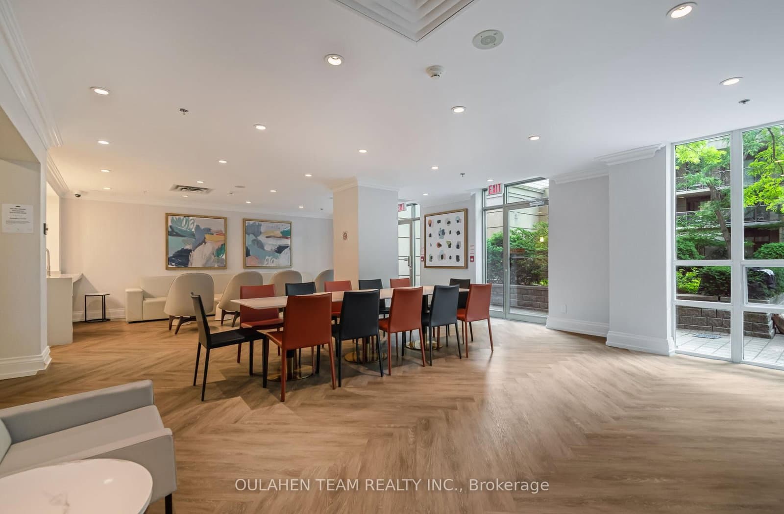 51 Harrison Garden Boulevard, Unit 202 thumbnail 24