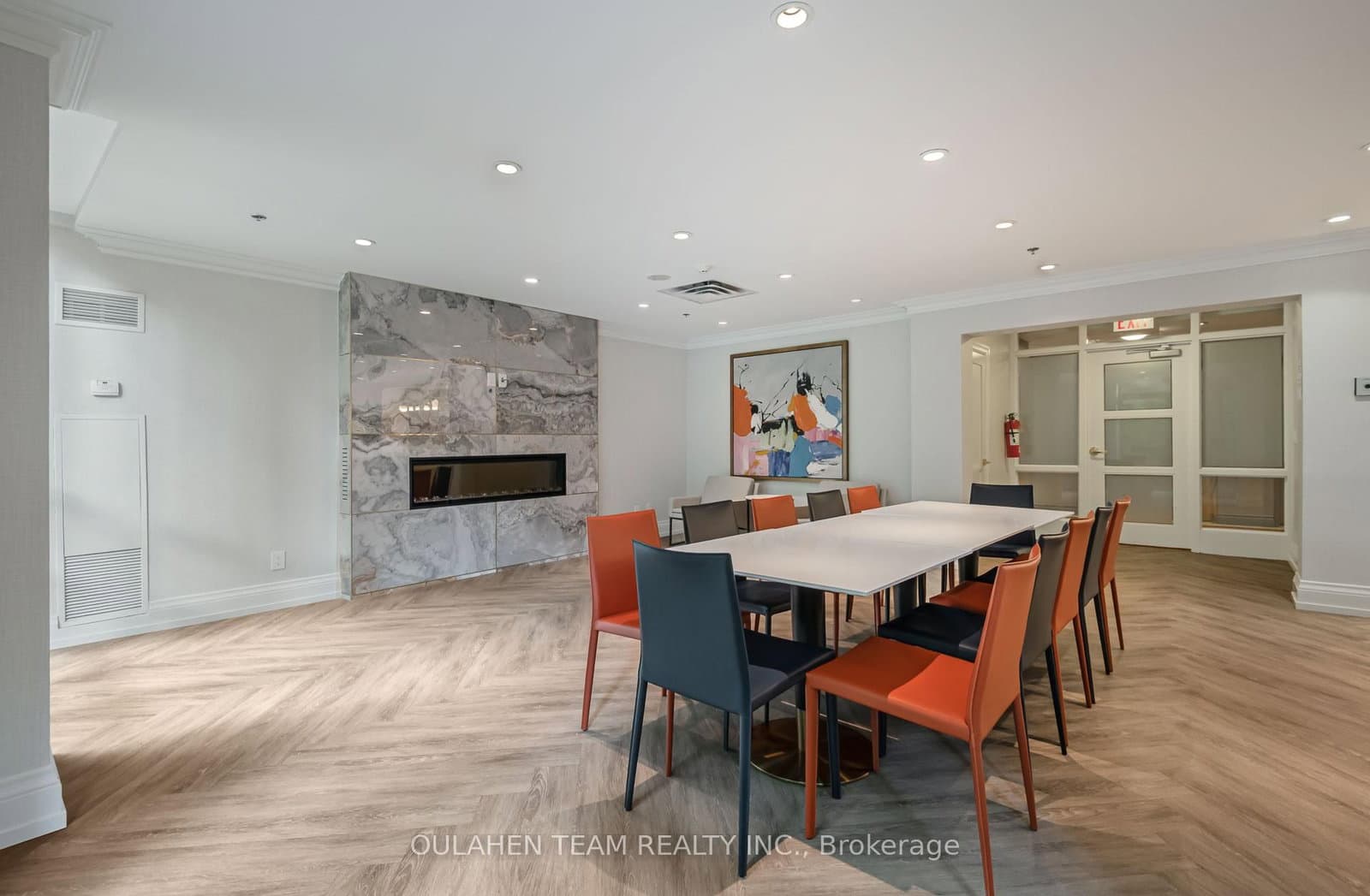 51 Harrison Garden Boulevard, Unit 202 thumbnail 25
