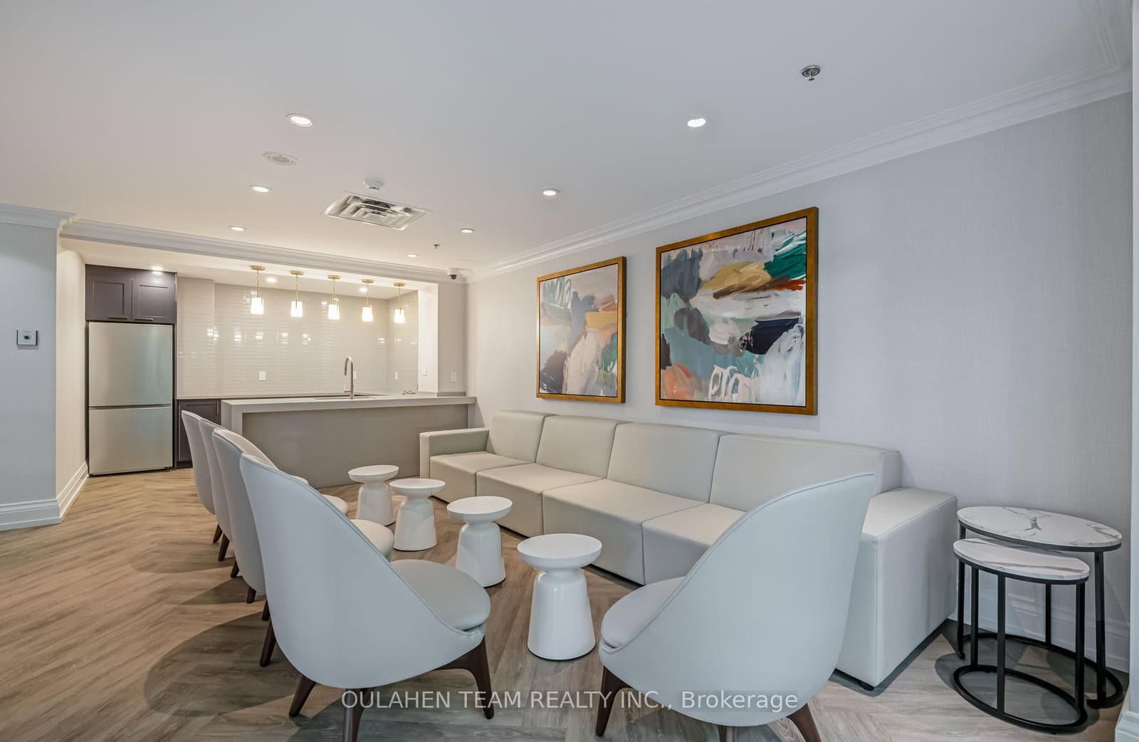 51 Harrison Garden Boulevard, Unit 202 thumbnail 27