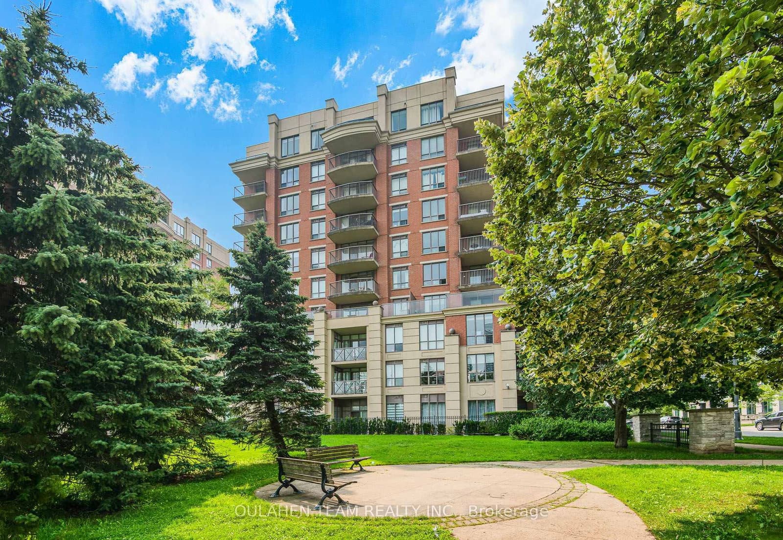 51 Harrison Garden Boulevard, Unit 202 thumbnail 39