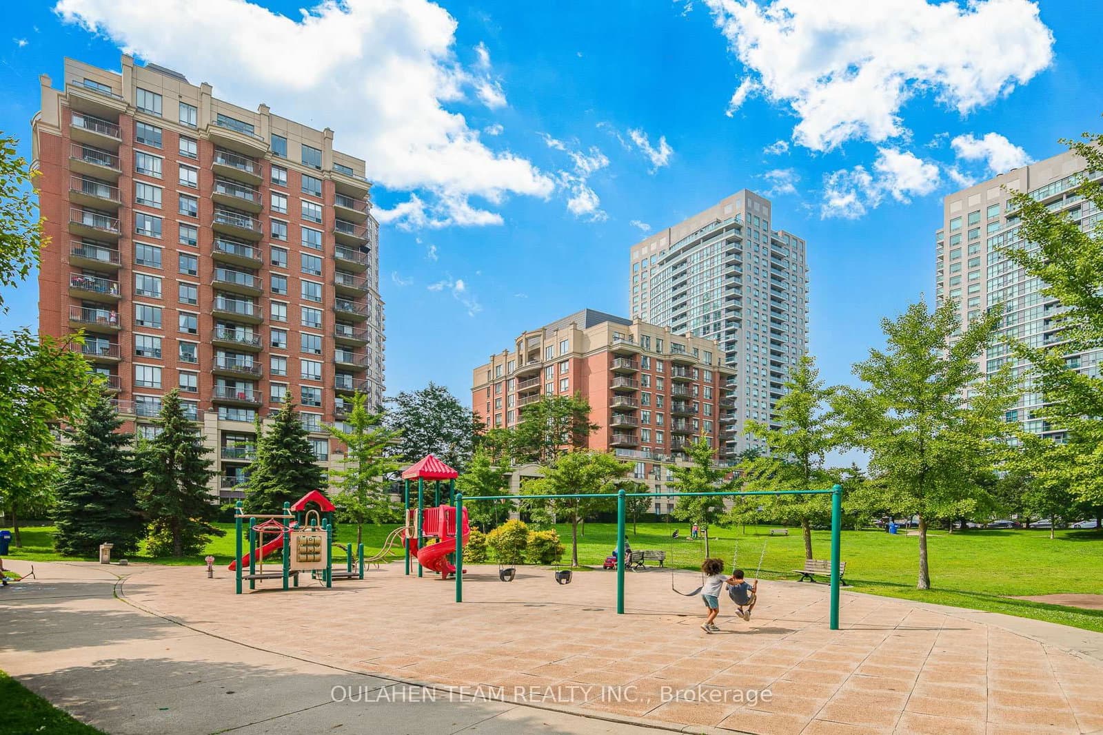 51 Harrison Garden Boulevard, Unit 202 thumbnail 42
