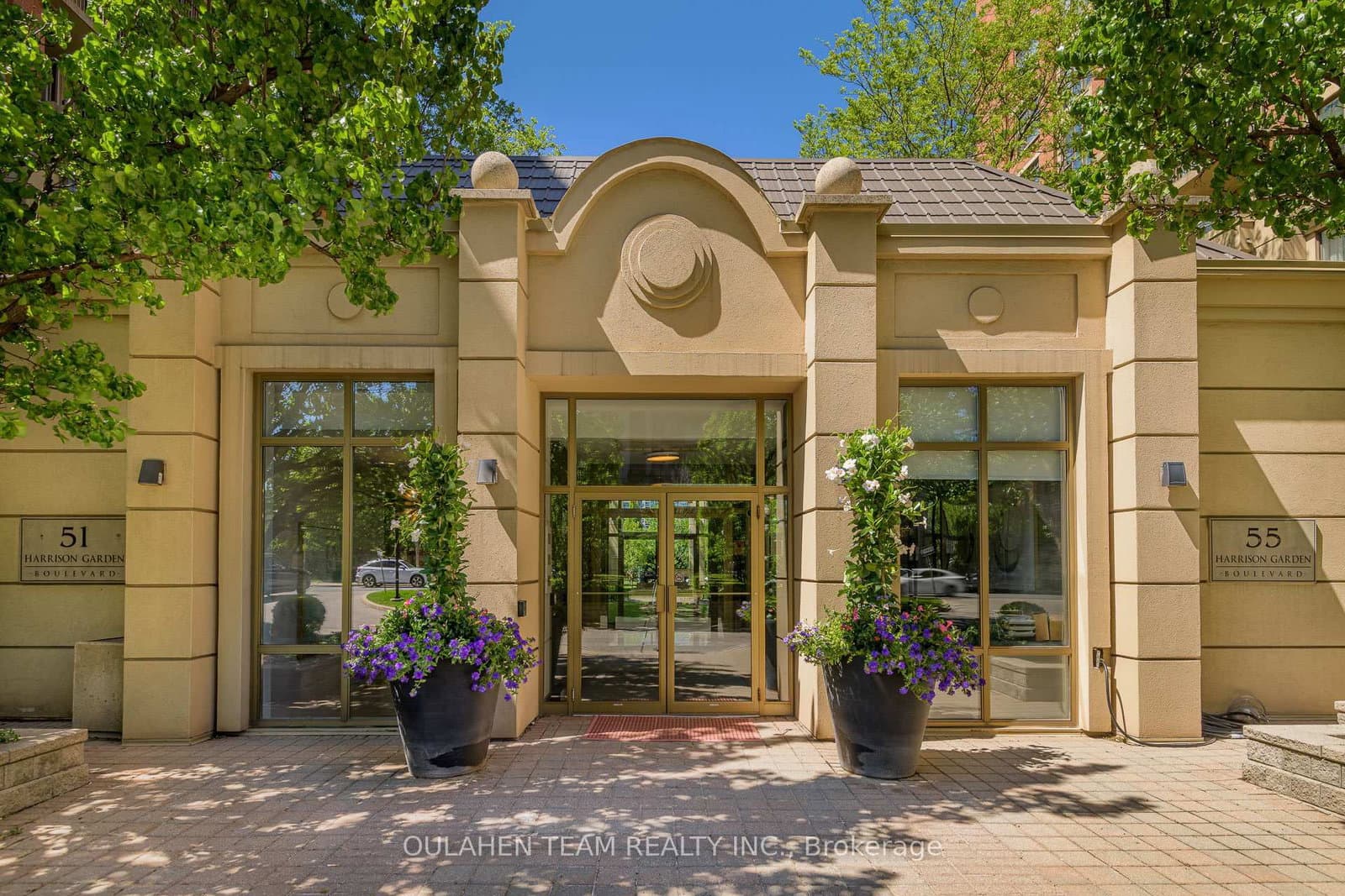 51 Harrison Garden Boulevard, Unit 202 thumbnail 47