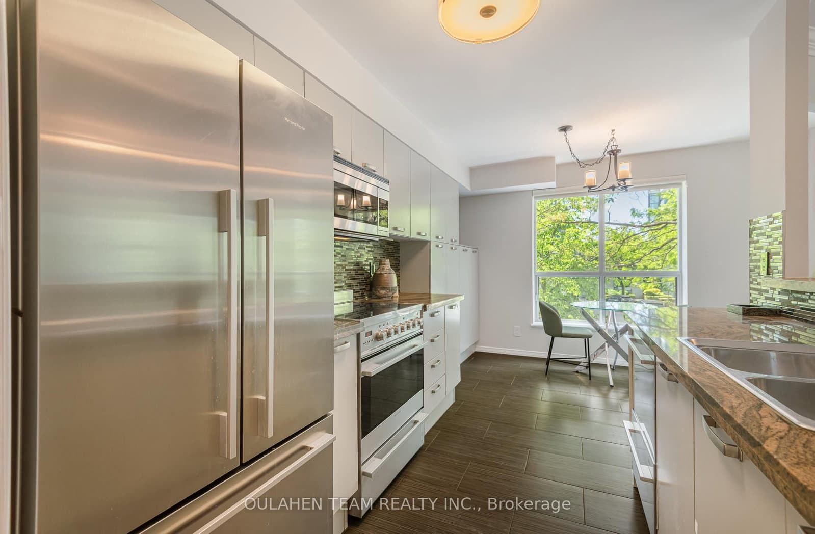 51 Harrison Garden Boulevard, Unit 202 thumbnail 6