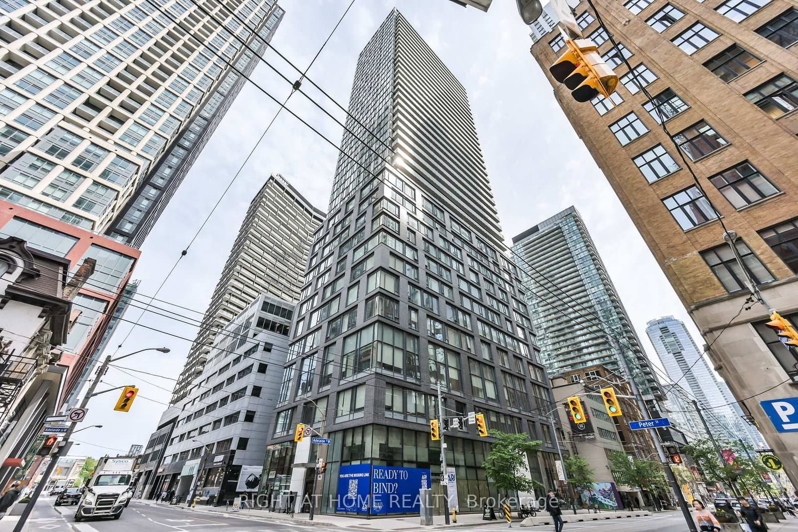 101 Peter Street W, Unit 3903 - Image 1