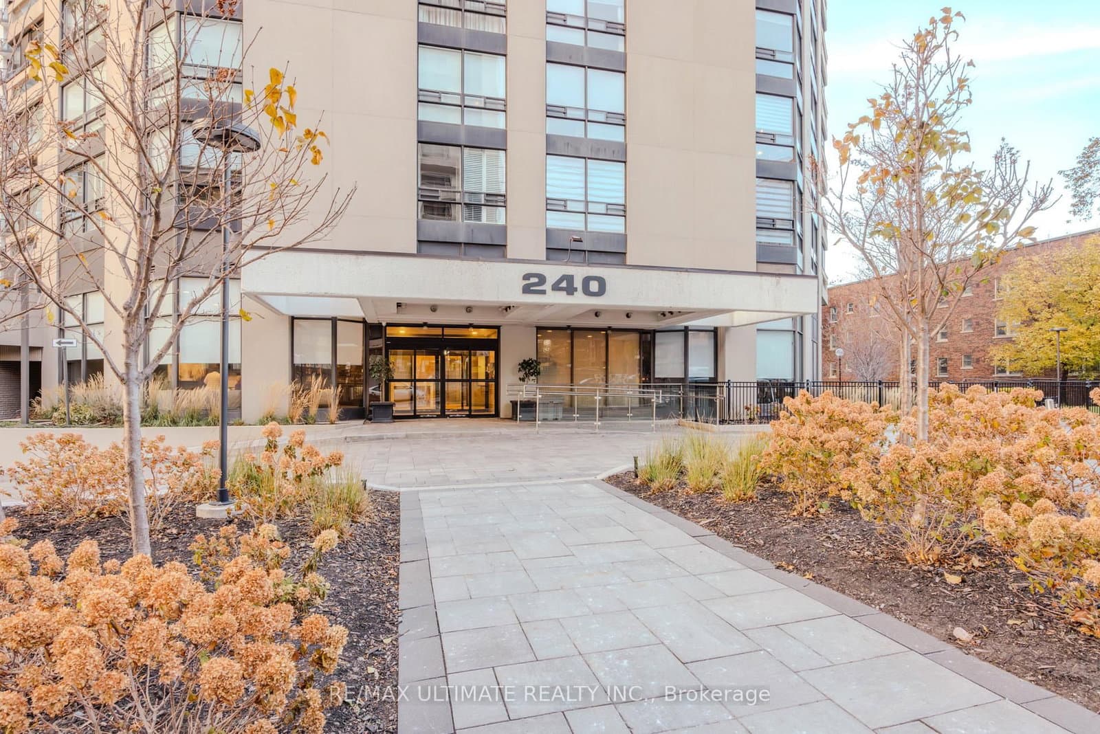 240 Heath Street W, Unit 201