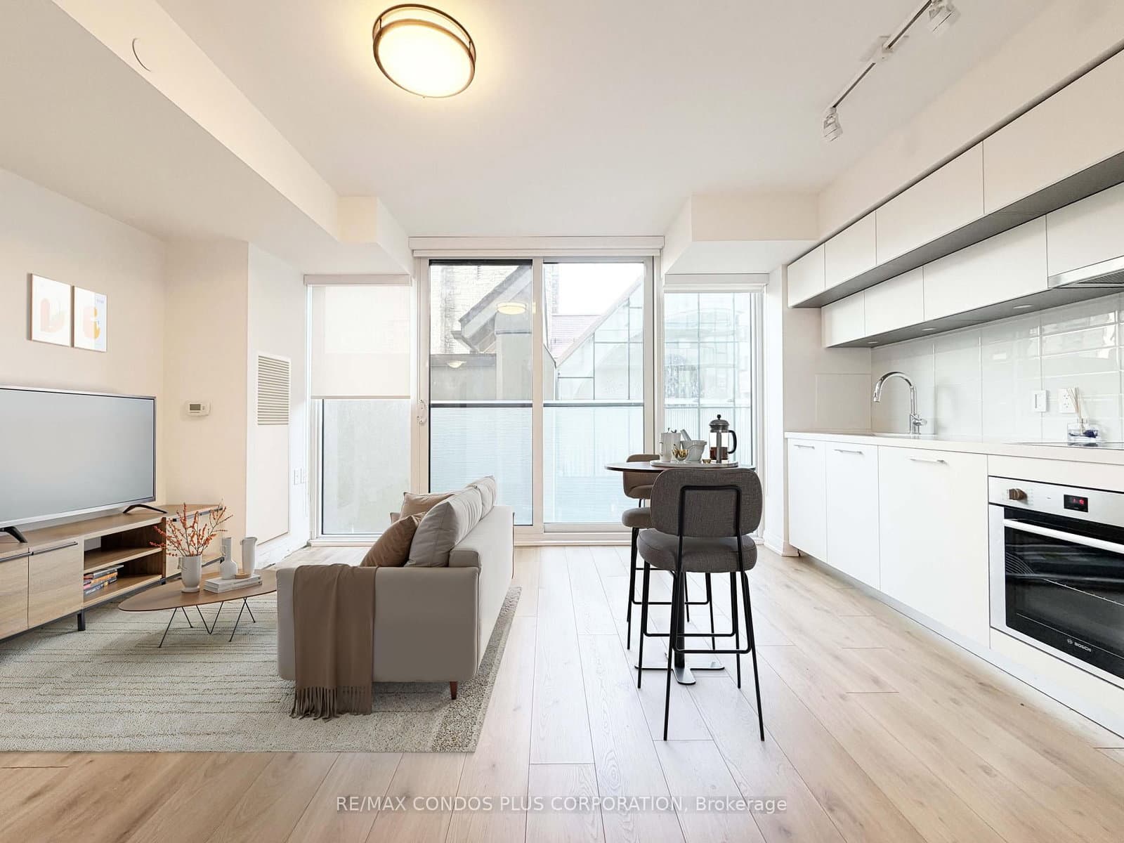 99 Foxbar Road, Unit 306 thumbnail 5