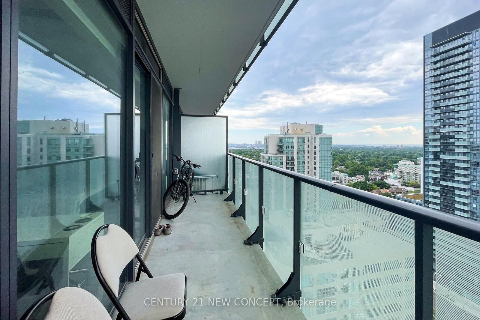 161 Roehampton Avenue, Unit 2011 thumbnail 19