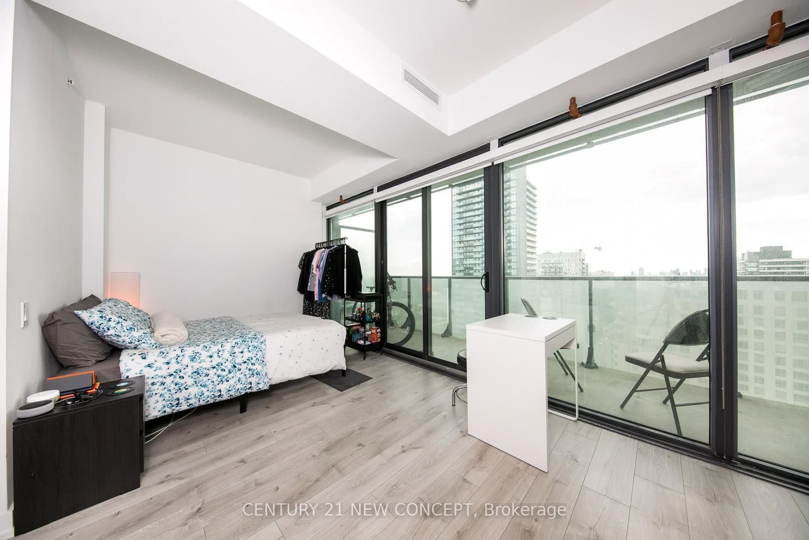161 Roehampton Avenue, Unit 2011 thumbnail 8