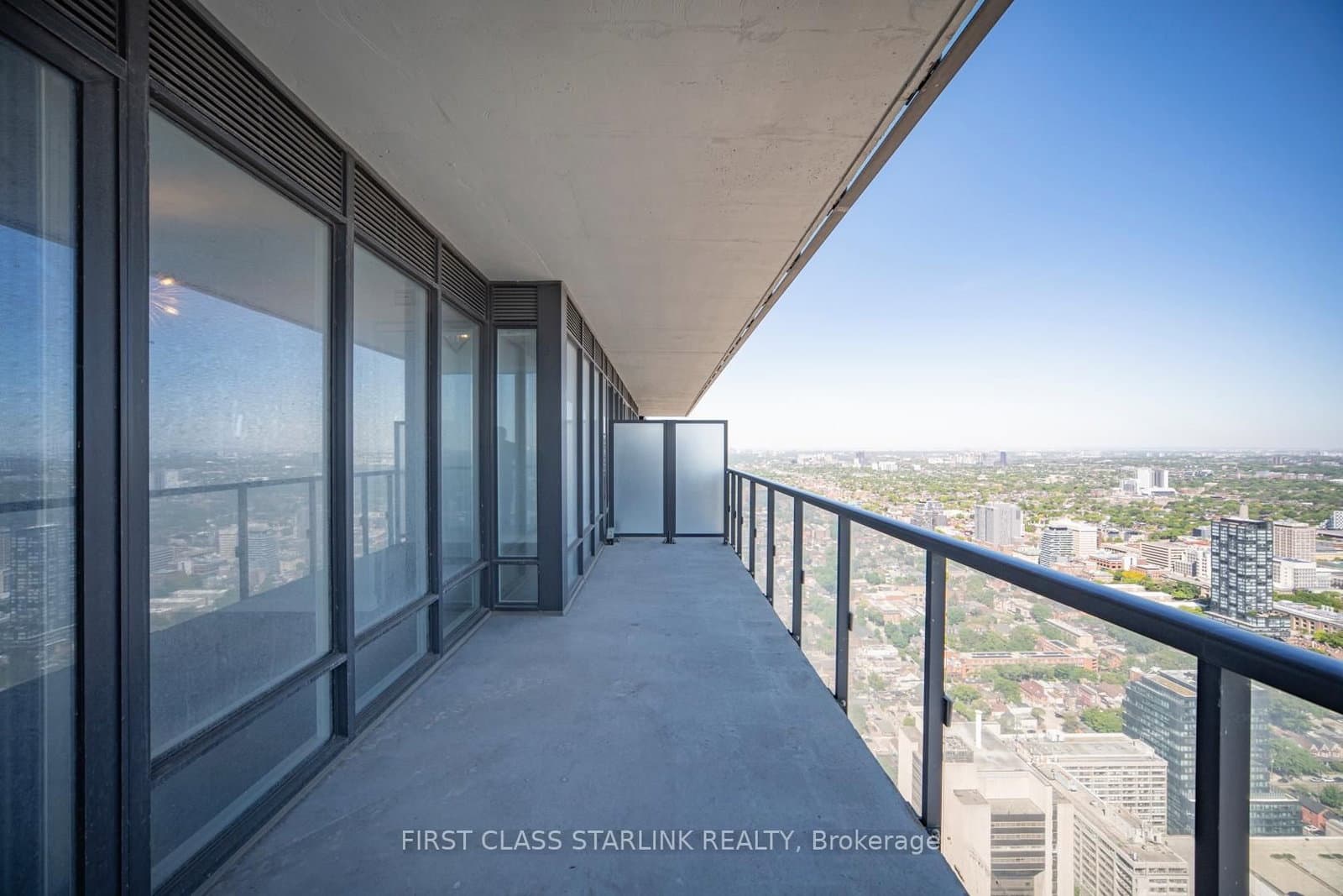 488 University Avenue, Unit 4802 thumbnail 21