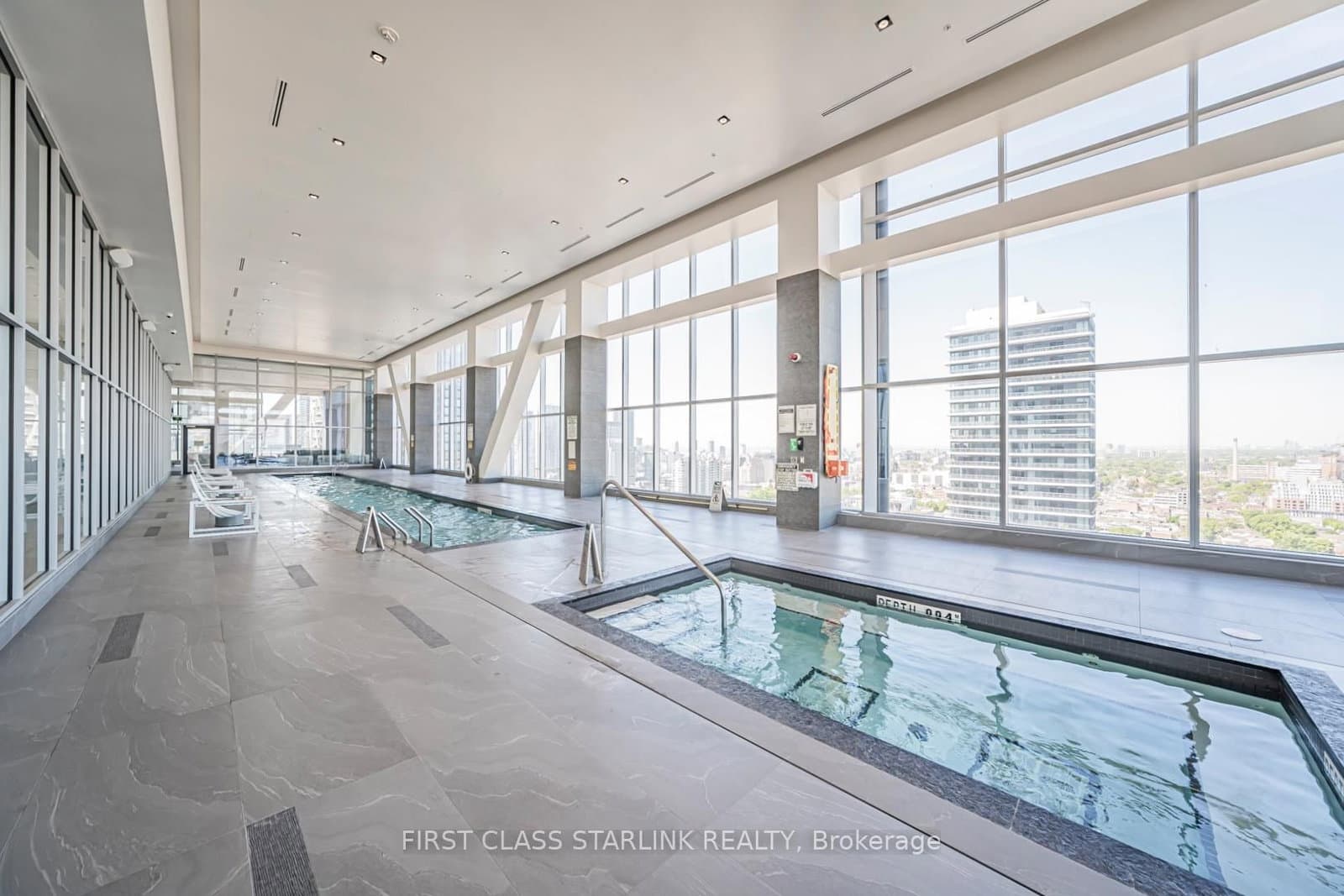 488 University Avenue, Unit 4802 thumbnail 27