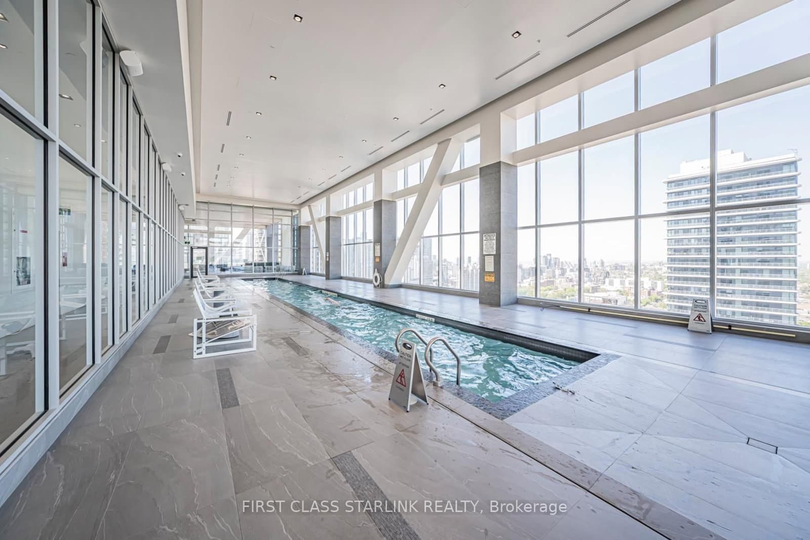 488 University Avenue, Unit 4802 thumbnail 28