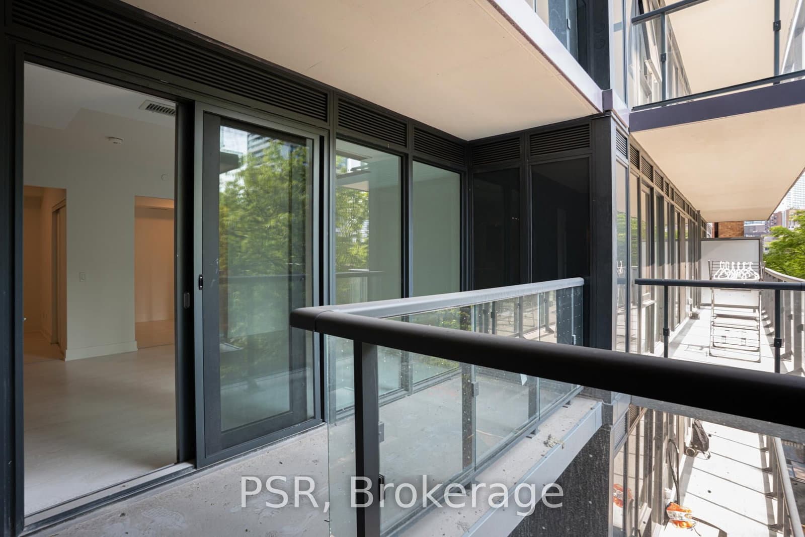 308 Jarvis Street, Unit 422 thumbnail 37