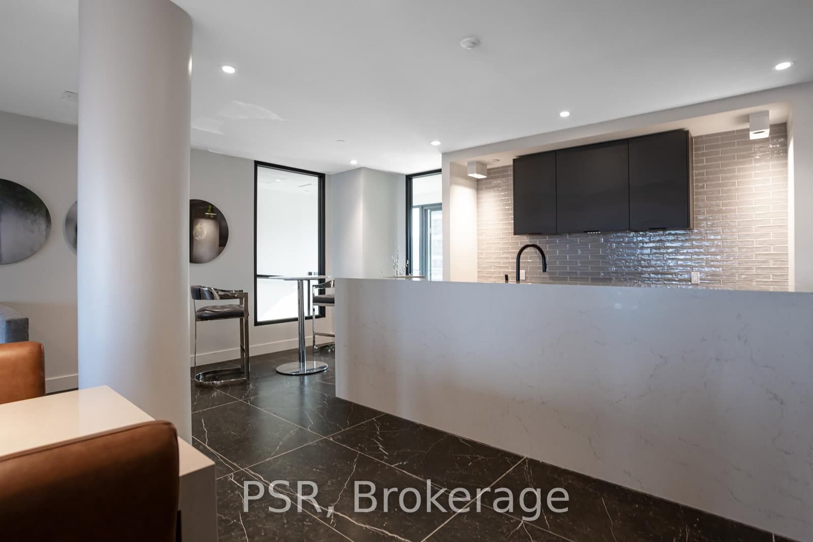 308 Jarvis Street, Unit 422 thumbnail 43
