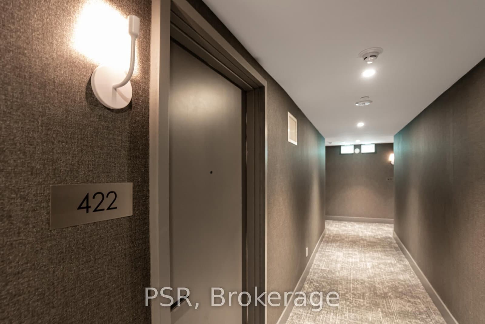 308 Jarvis Street, Unit 422 thumbnail 8