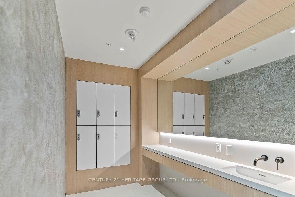 5 Defries Street, Unit 619 thumbnail 31