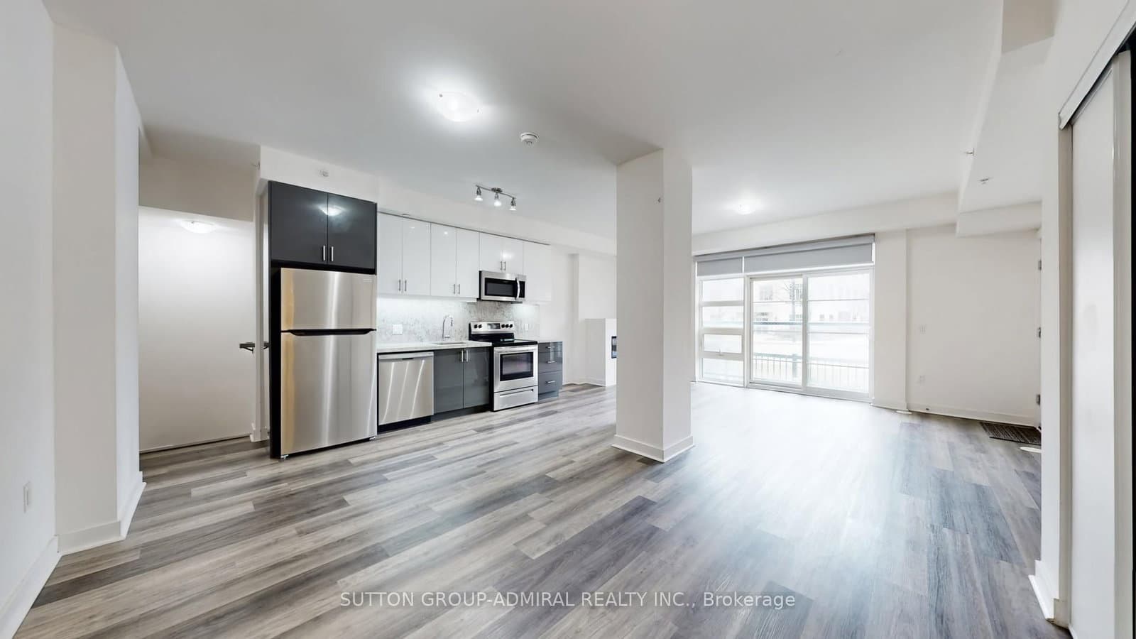 57 Finch Avenue W, Unit 11 thumbnail 2