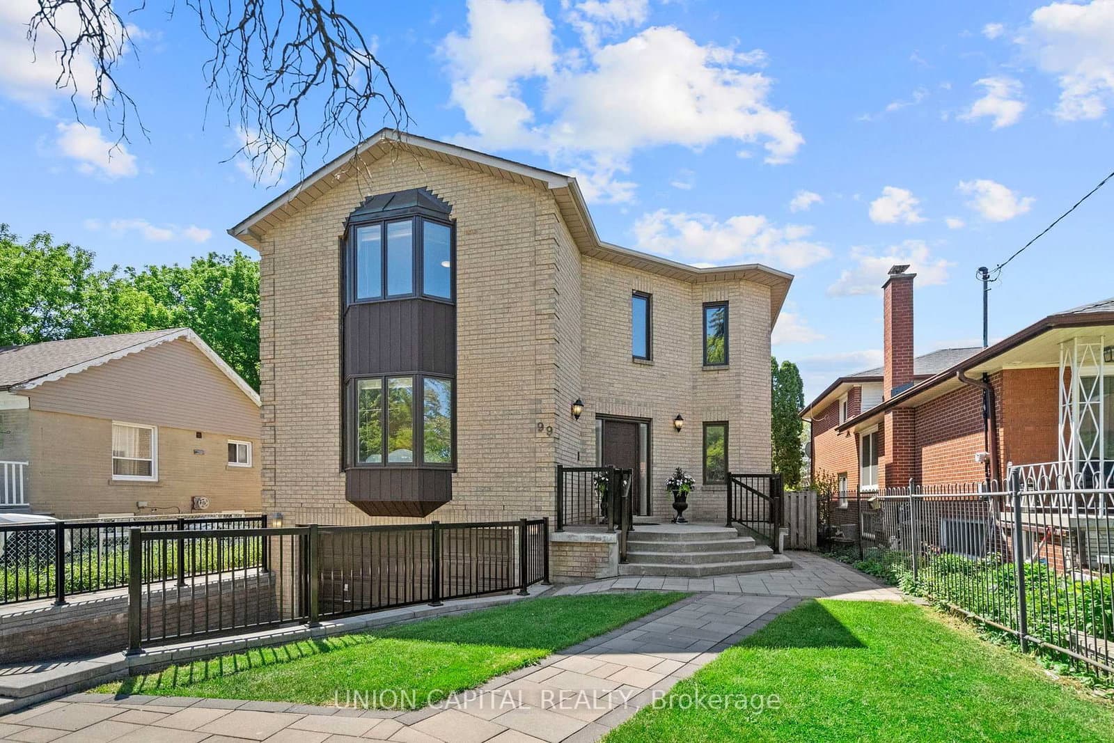 99 Abitibi Avenue thumbnail 2
