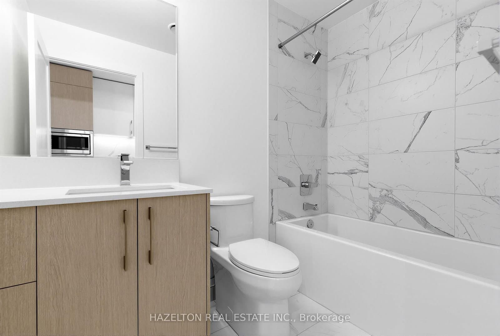 8 Manor Road W, Unit 606 thumbnail 8