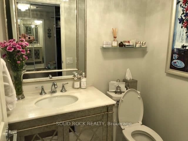 8 Covington Road N, Unit 408 thumbnail 12