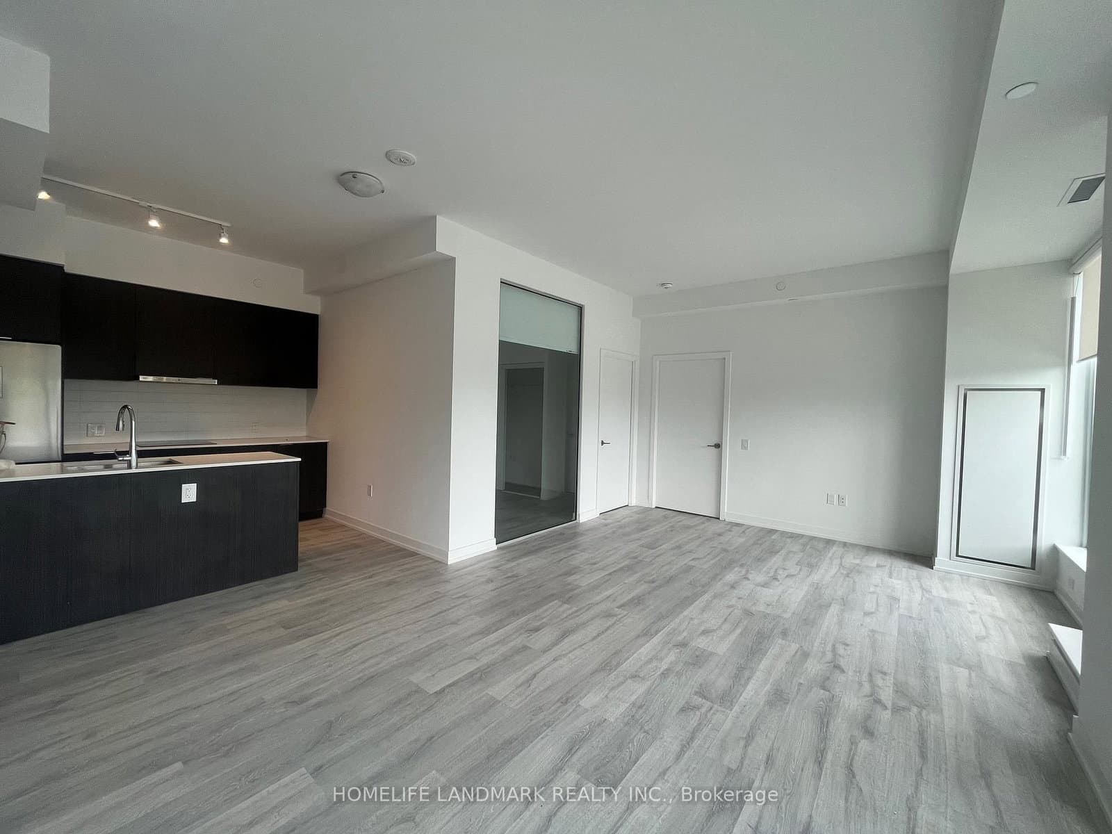 8 Olympic Garden Drive, Unit S309 thumbnail 7