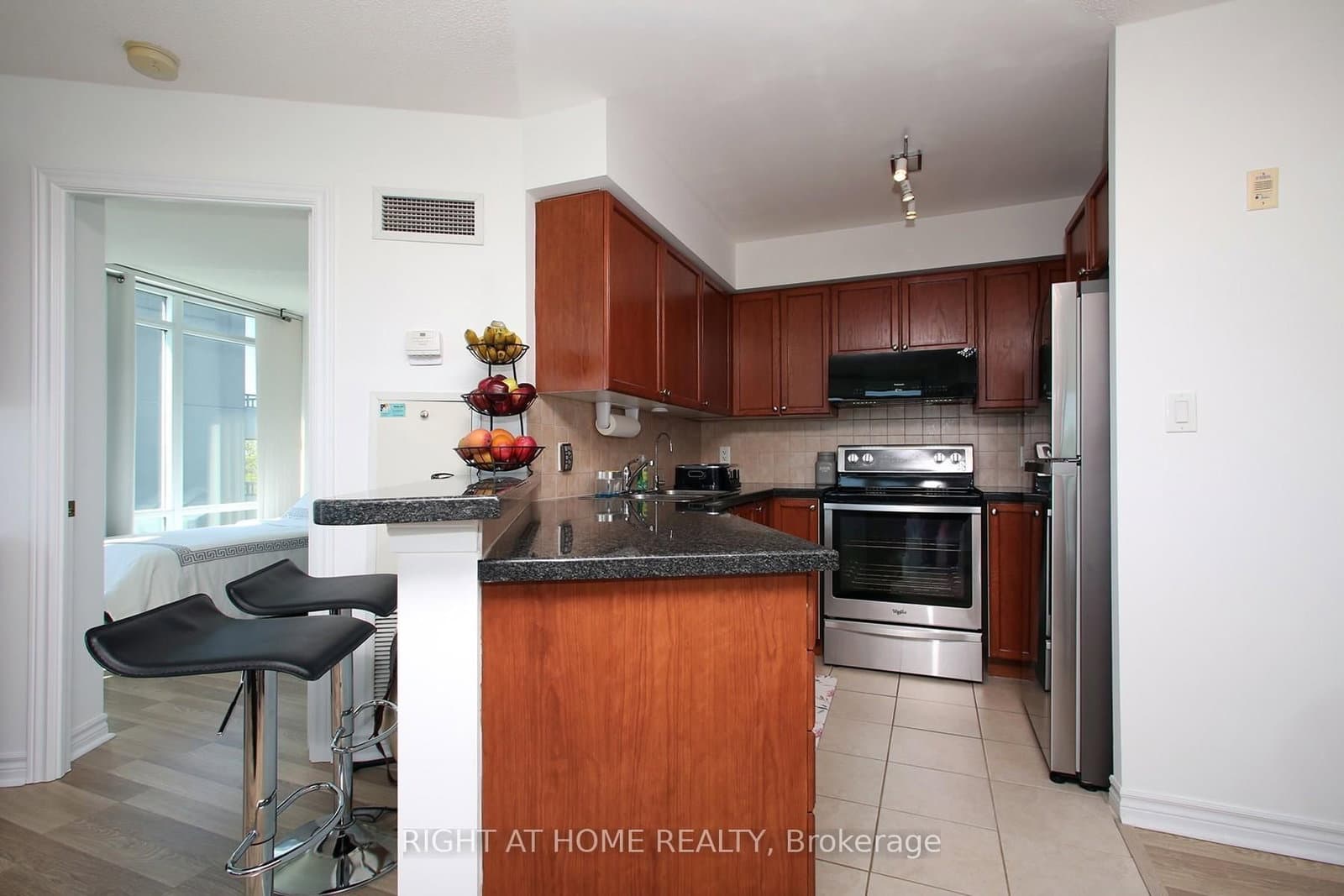 3830 Bathurst Street, Unit 505 thumbnail 15