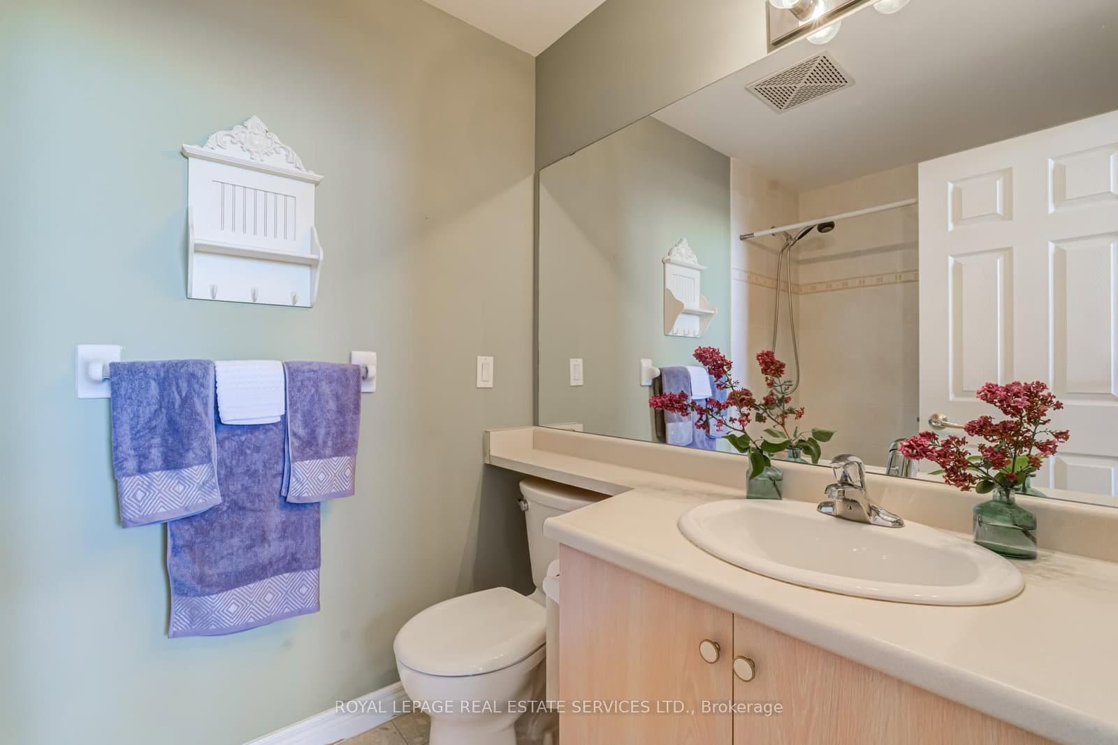 1750 Bayview Avenue, Unit 202 thumbnail 29