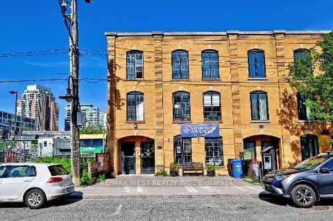 31 Atlantic Avenue, Unit 3rd Fl - Image 1