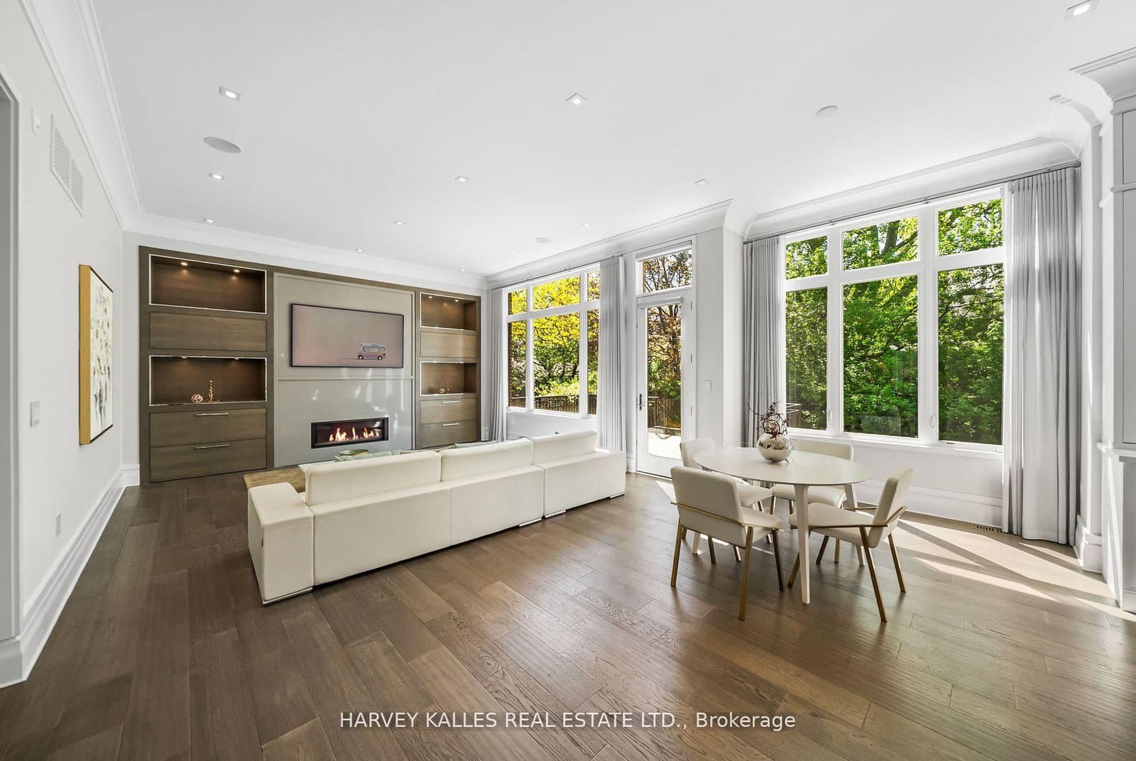 163 Cortleigh Boulevard thumbnail 19
