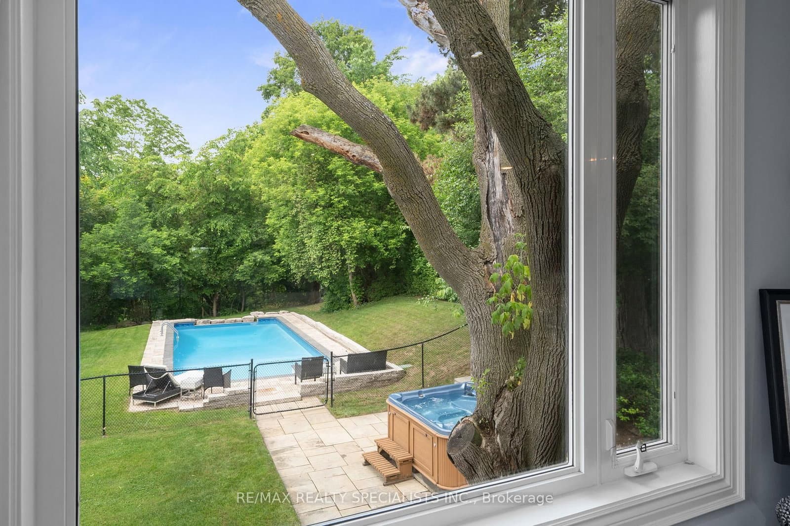 42 Heathview Avenue thumbnail 12