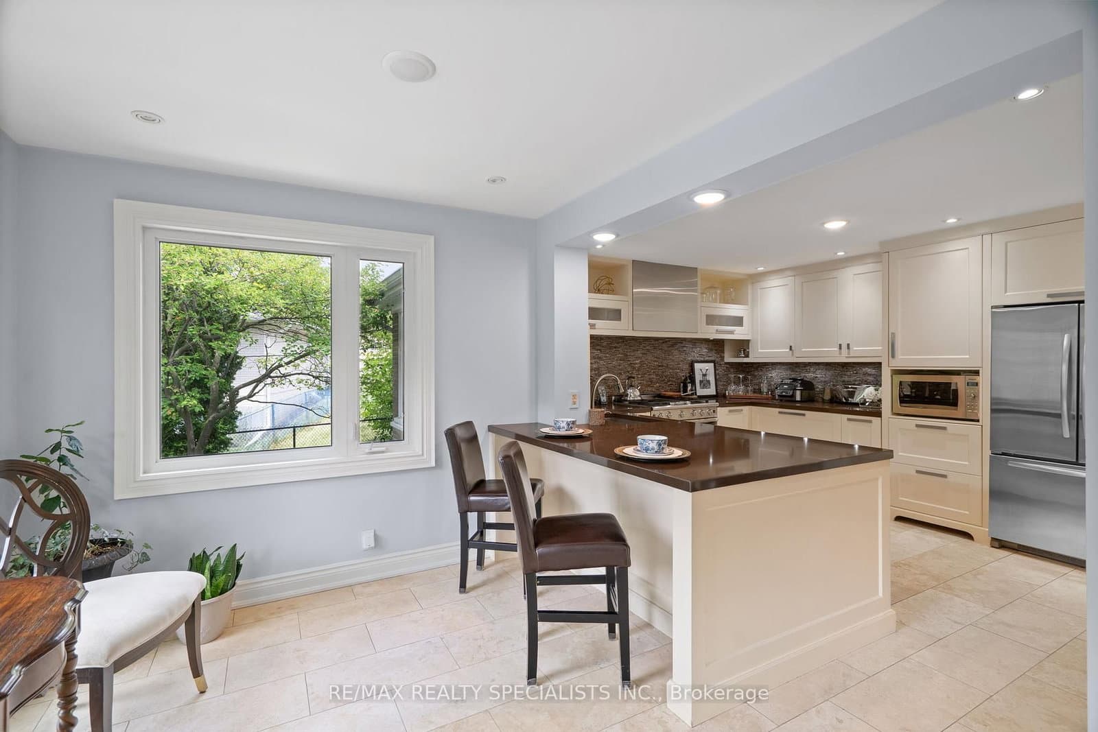 42 Heathview Avenue thumbnail 14