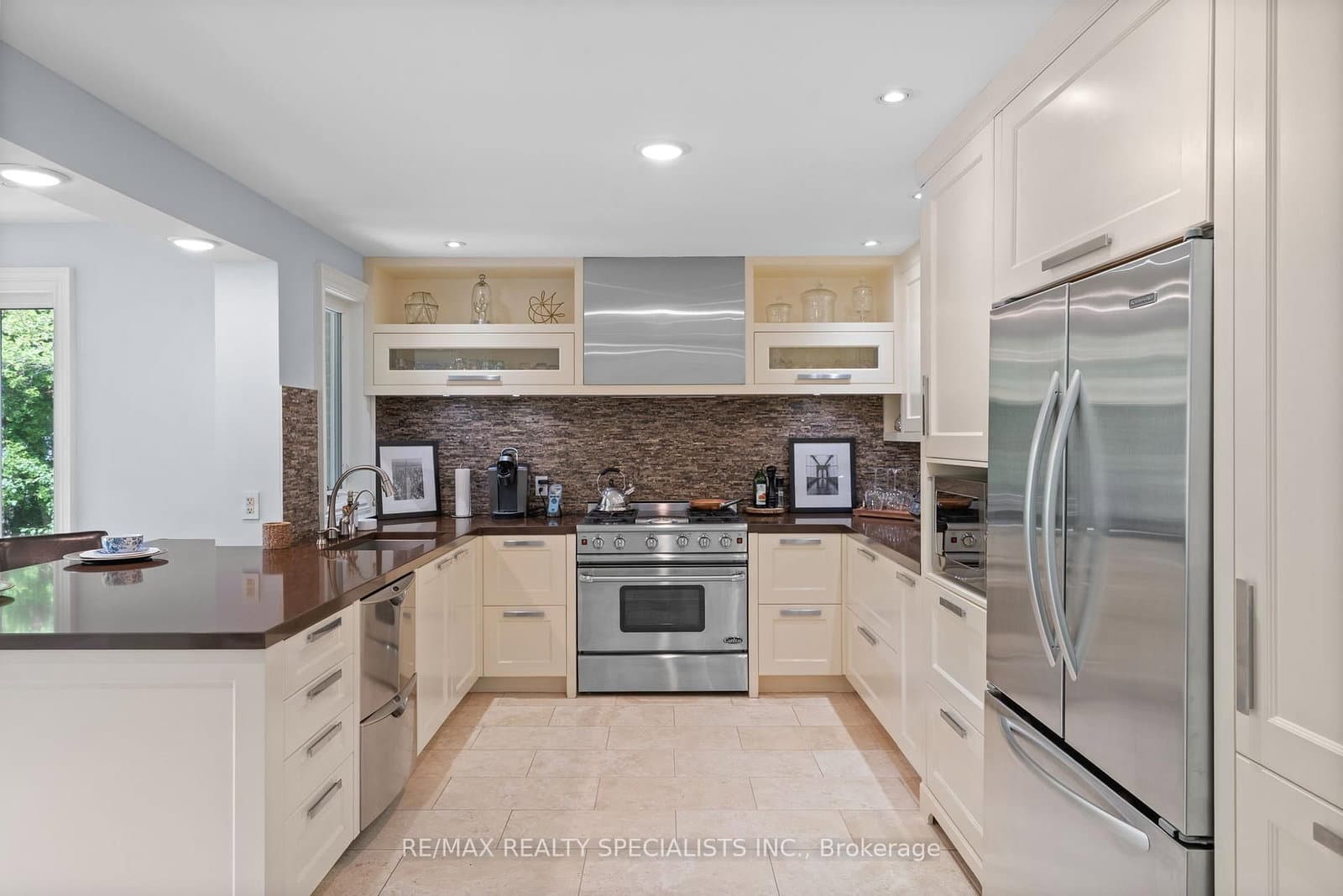 42 Heathview Avenue thumbnail 16
