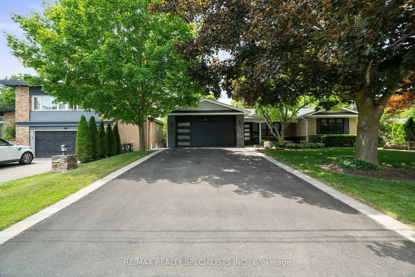 42 Heathview Avenue thumbnail 3