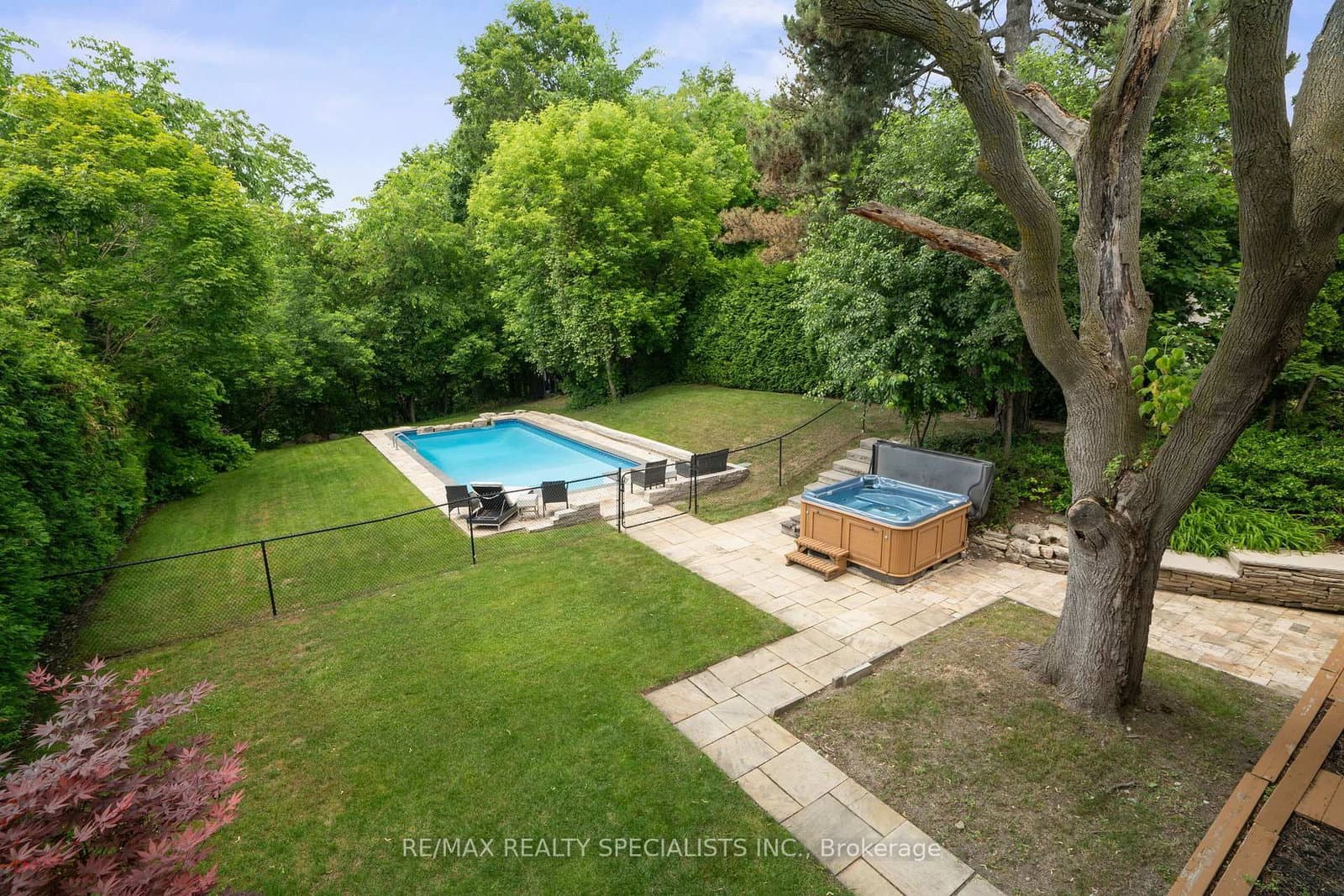 42 Heathview Avenue thumbnail 31