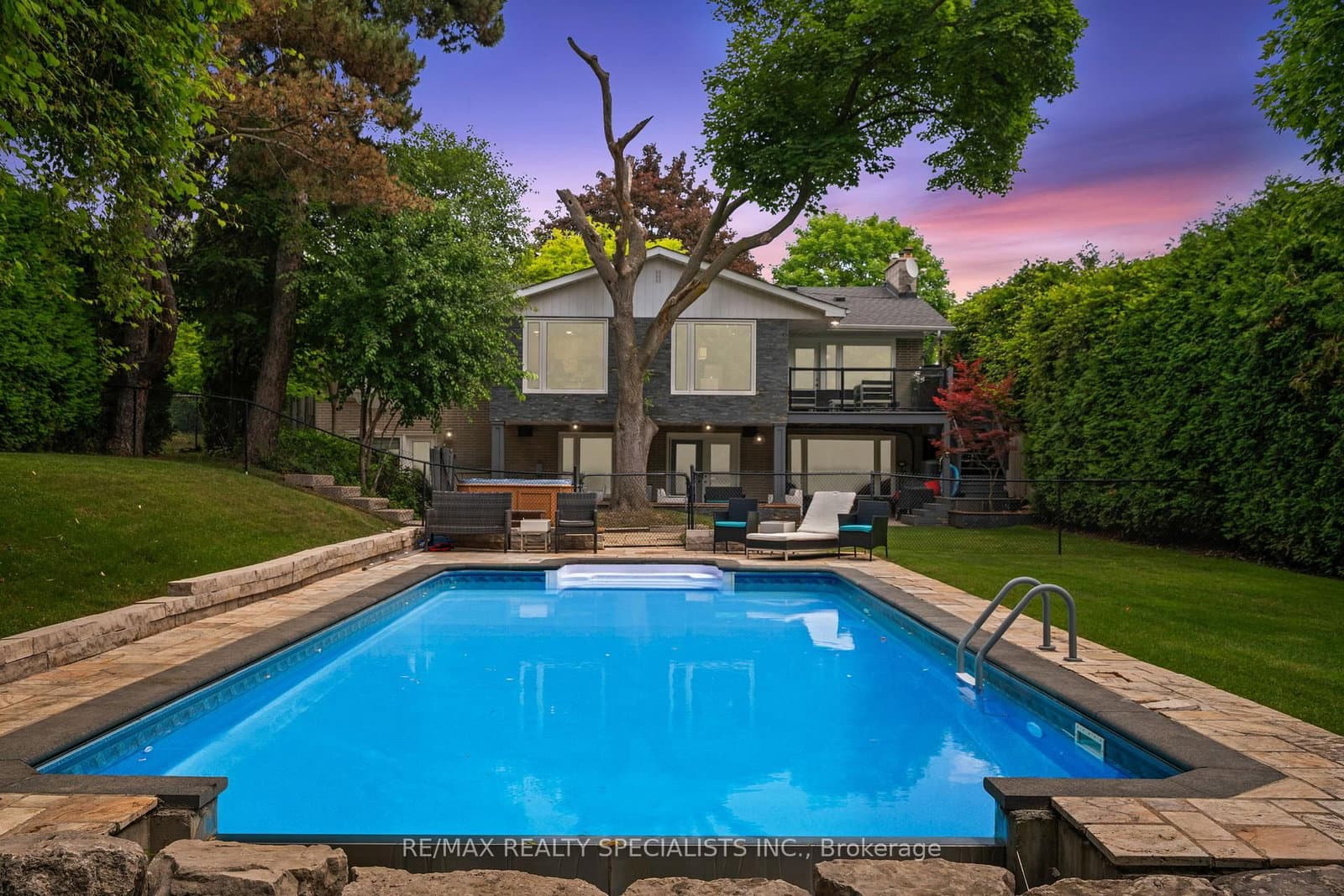 42 Heathview Avenue thumbnail 4