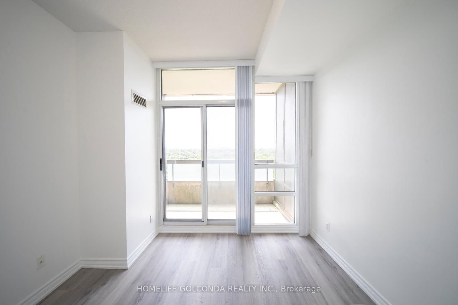 509 Beecroft Road, Unit 1106 thumbnail 20