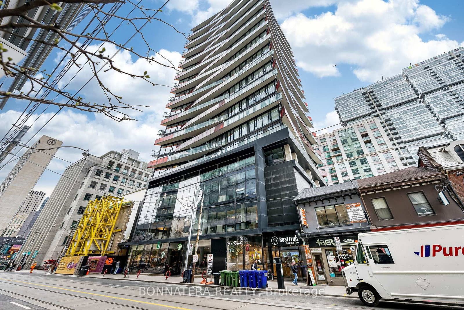 #1110 - 215 Queen Street W