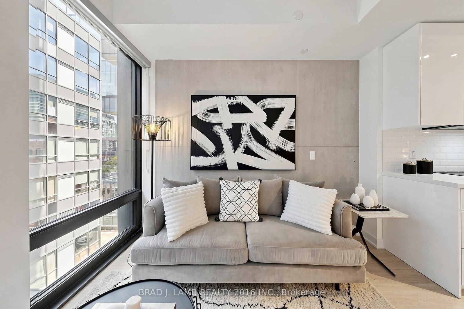 284 King Street E, Unit 701 thumbnail 5