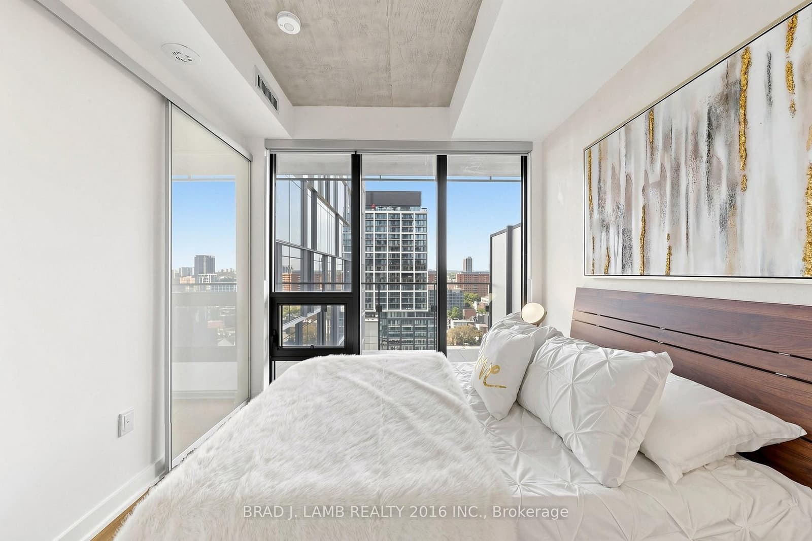284 King Street E, Unit 1505 thumbnail 20