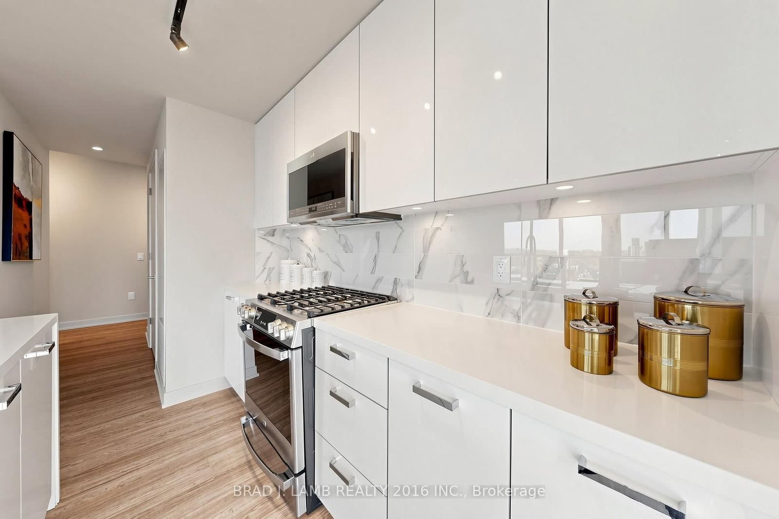 284 King Street E, Unit 2903 thumbnail 13