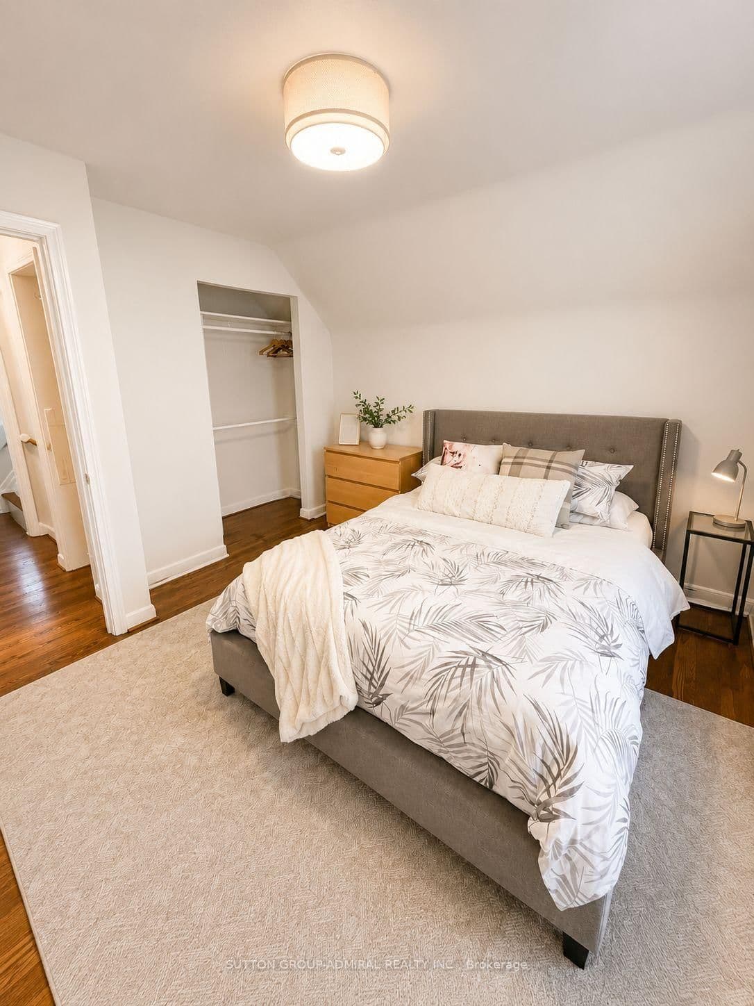 41 Athabaska Avenue thumbnail 24