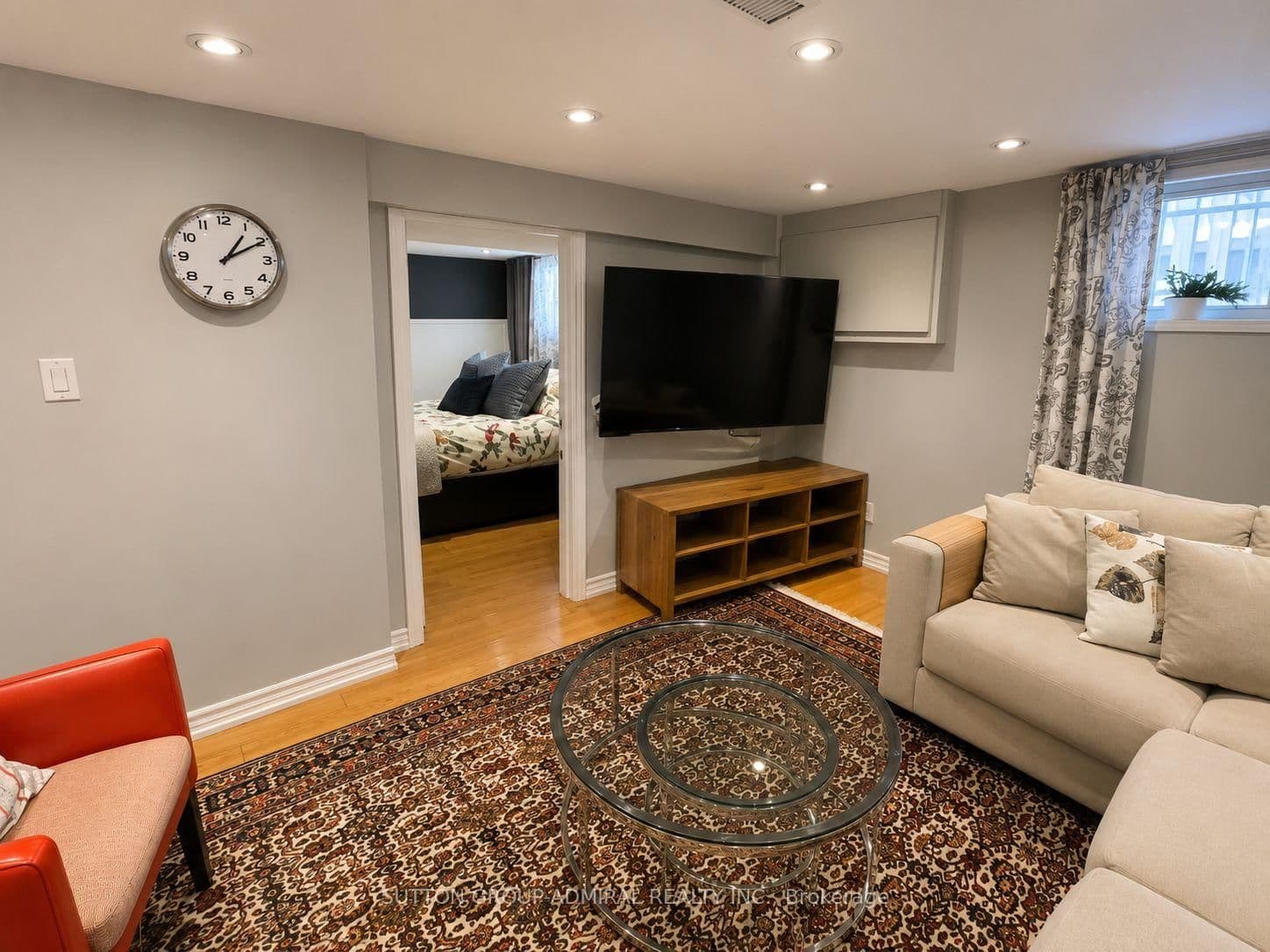 41 Athabaska Avenue thumbnail 33