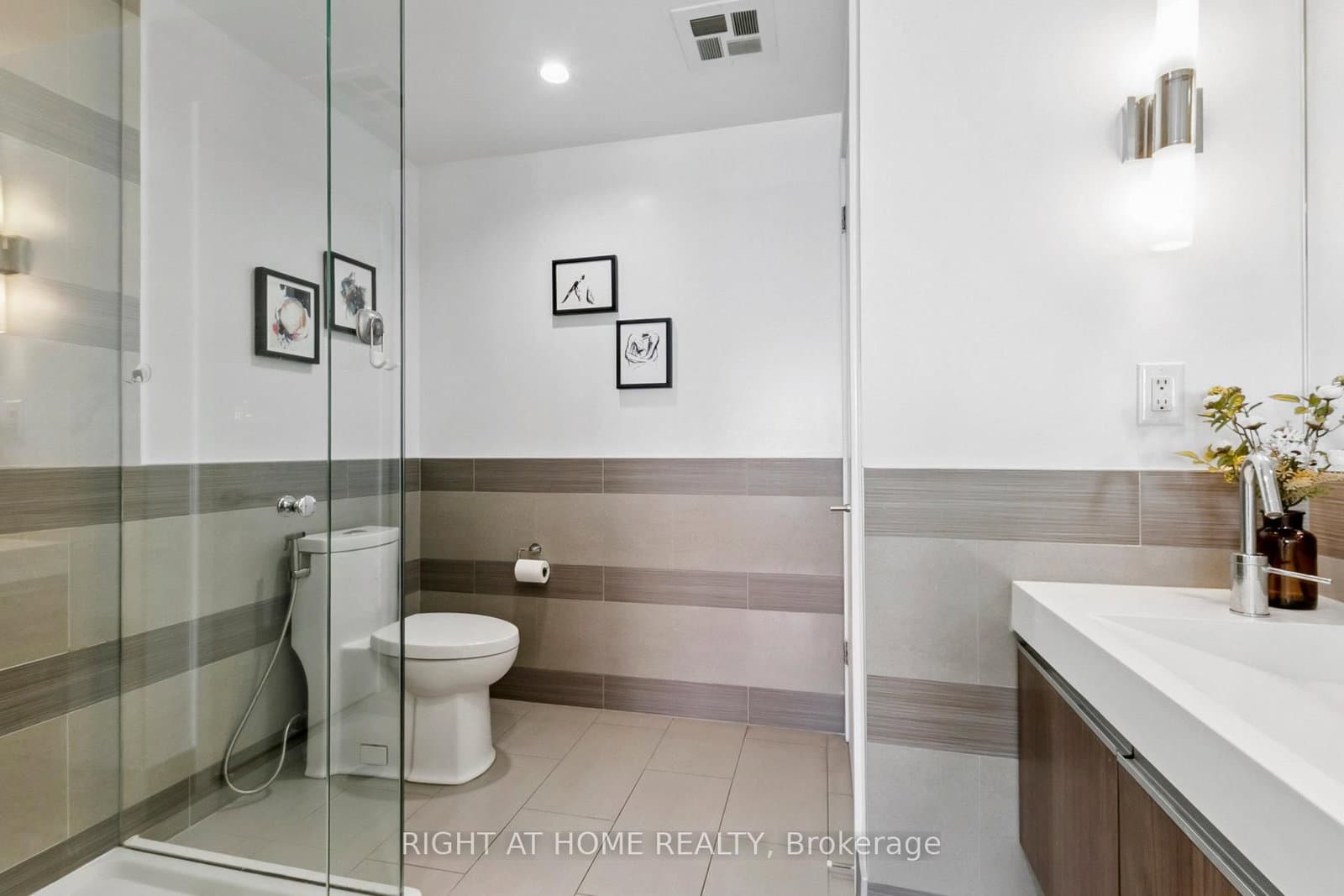 390 Cherry Street, Unit 3207 thumbnail 30