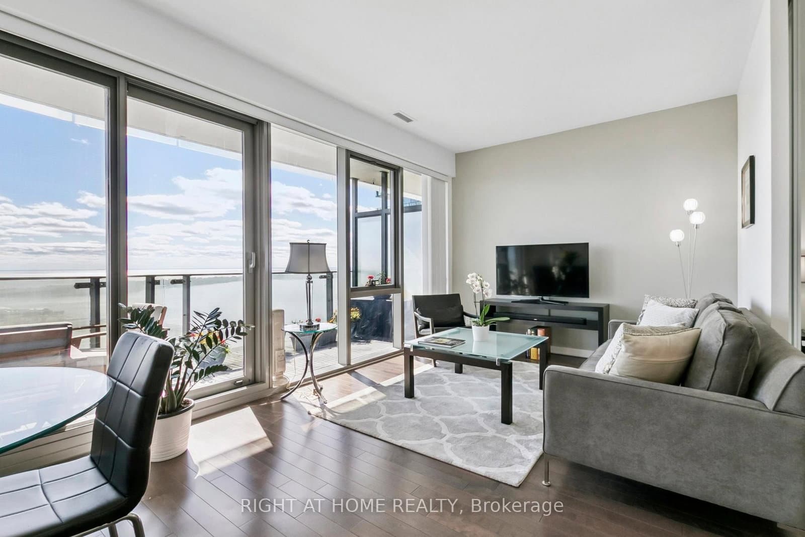 390 Cherry Street, Unit 3207 thumbnail 9